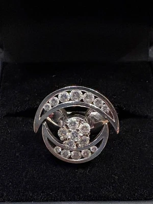 Anillo giratorio de diamantes Norman Teufel doble luna creciente y sol 14KWG, talla 6 Foto 1 de 4