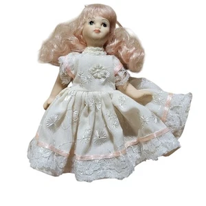 Bambola porcellana vintage 6" capelli rosa - Foto 1 di 16
