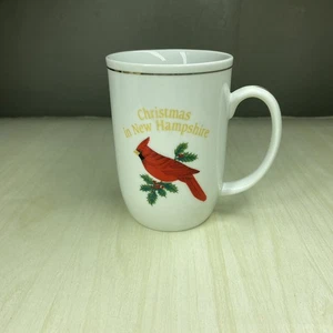 Vtg Mug Cardinal Christmas In New Hampshire Holly Souvenir NH Tea Coffee Bird - Picture 1 of 5