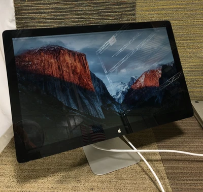 Apple Cinema Display A1316 27" LED Backlit 2560x1440 (READ) - Image 1 of 4