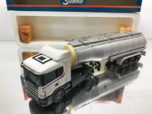 TEKNO HOLLAND SCANIA 124L 460 TRUCK+TANK TRAILER -WHITE 1:50- GOOD IN BOX - Picture 1 of 7