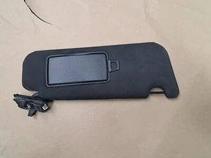 LR RANGE ROVER VELAR L560 Right Side Sun Visor JLR-04100-ME - Picture 1 of 5