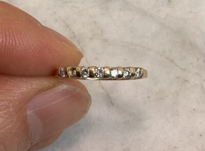Anillo vintage de diamantes amarillos de 14K talla 7 Foto 1 de 4