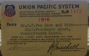 Union Pacific Railroad Pass, 1916 Overland Routes - Picture 1 of 2