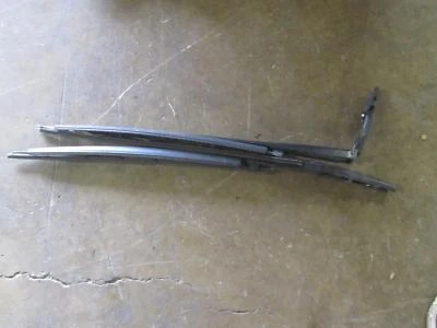 2003 BMW 745i conjunto de braços limpador par braços 2 dois capô de para-brisa de fábrica fabricante de equipamento original  - Imagem 1 de 4