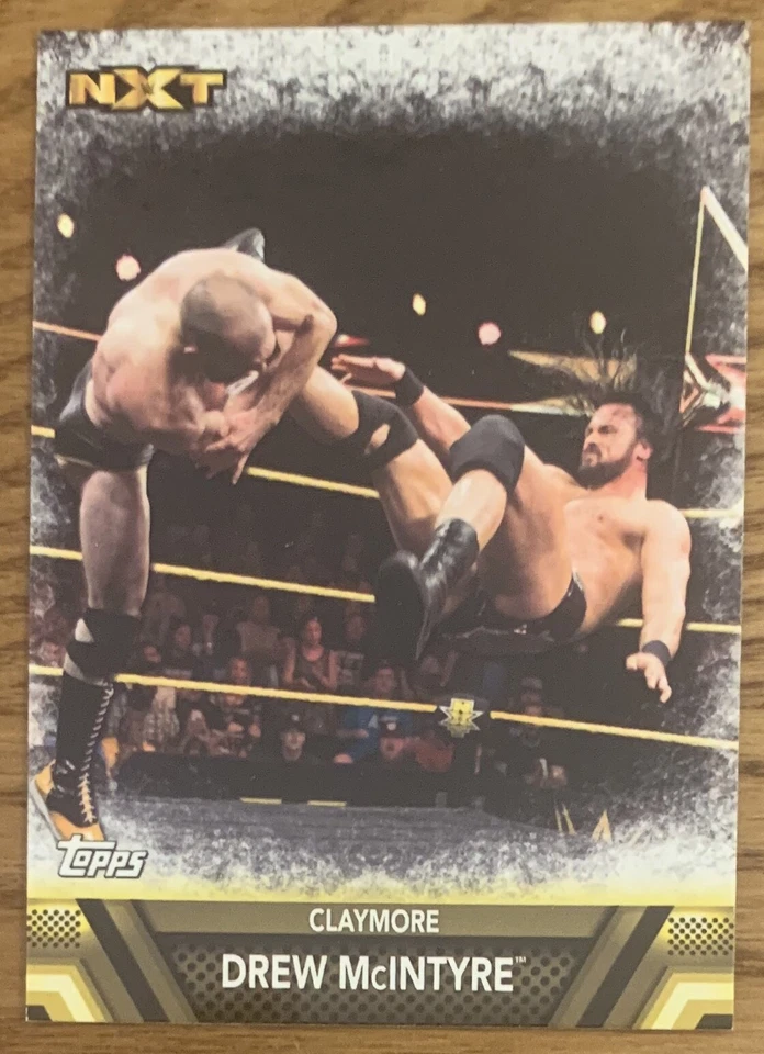 DREW MCINTYRE, 2017 TOPPS WWE / NXT COLLECTOR'S CARD IN EXCELLENT CONDITION ! - Image 1 of 1