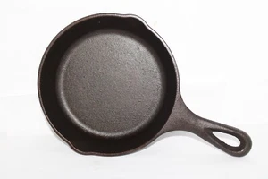 Lodge 3SK Cast iron Skillet 6.5" Frying Pan - Picture 1 of 6