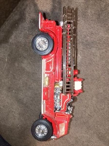 1920 Mack AC Fire Engine YFE-01 Matchbox Collectibles Models of Yesteryear 1994 - Picture 1 of 3