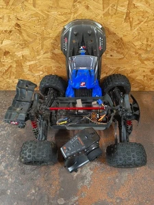 ARMMA KRATON 4s FERNGESTEUERTES AUTO RC - ERSATZTEILE BITTE PORTOFREI LESEN - Bild 1 von 17