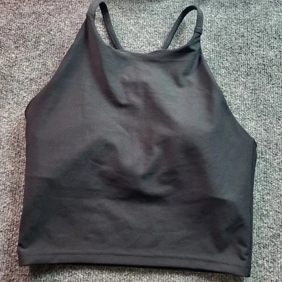Camiseta sin mangas recortada negra Old Navy Active PowerSoft sujetador incorporado soporte ligero M Foto 1 de 4