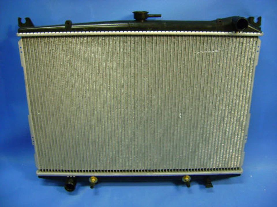 Fits Nissan Navara D21 Diesel 86 - 97 Fenix Radiator - Image 1 of 4