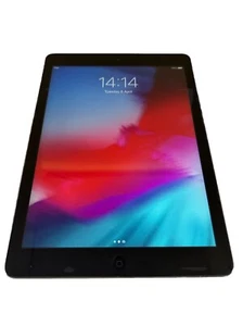 Apple iPad Air 1st Gen 16GB Wi-Fi Only 9.7in A1474 Space Grey Read Des (DK188 - Picture 1 of 11