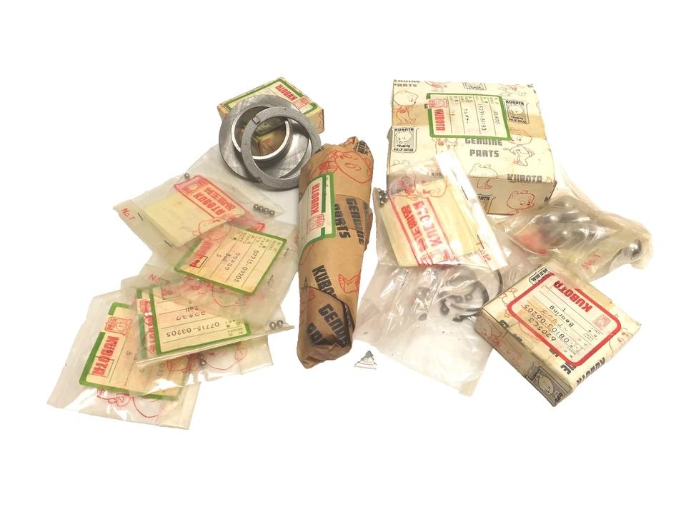 15231-16020 OEM KUBOTA ZL600 FUEL CAMSHAFT KIT 15231-16022 B6000 B6000DT B6000E - Image 1 of 1