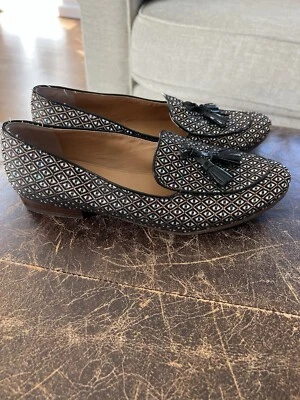 Zapatos mocasines J Crew para mujer negros borla tela jacquard tacón apilado talla 8 Foto 1 de 4