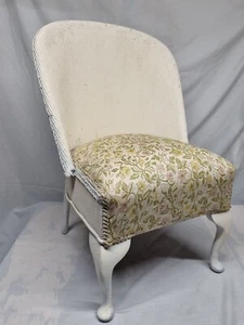 Vintage LLoyd Loom Style Chair in White Wicker  & Multi-Colour Cushioned Seat - Picture 1 of 17