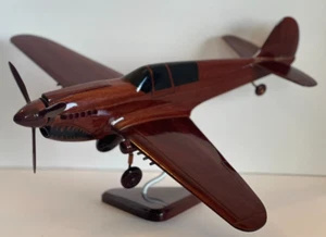 P-40 Warhawk ~ Modelo de madera de caoba avión de escritorio Segunda Guerra Mundial avión militar - Imagen 1 de 12