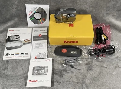 Kodak EasyShare 5 MP Digital Camera W/Box CD Cable & Guides Tested DX4530 - Image 1 of 4