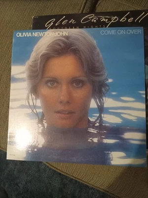 Olivia Newton-John : Come on Over 33RPM Vinyl LP 1976 MCA Records MCA-2186 Foto 1 de 4