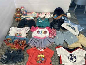Lotto vestiti e accessori Costruisci un orso gonne PJS bambina scout principessa e mini - Foto 1 di 13