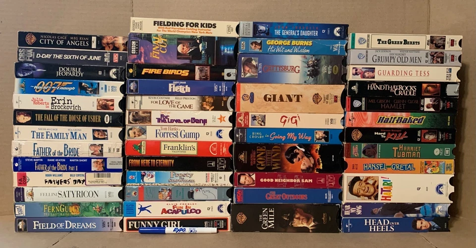 VHS MOVIES - PICK & CHOOSE YOUR MOVIES, $2.00 EACH, COMBINED SHIPPING DISCOUNT Foto 1 de 4