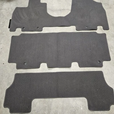 HONDA ODYSSEY FLOOR MATS 2011-2017 GRAY OEM/GENUINE HONDA - Image 1 of 4