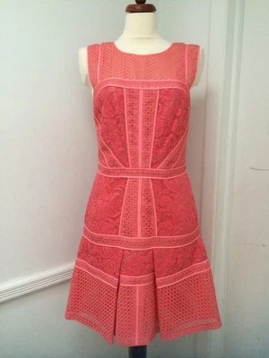 Vestido J. Mendel Encaje Adornado NUEVO Coral Talla 10 Foto 1 de 4