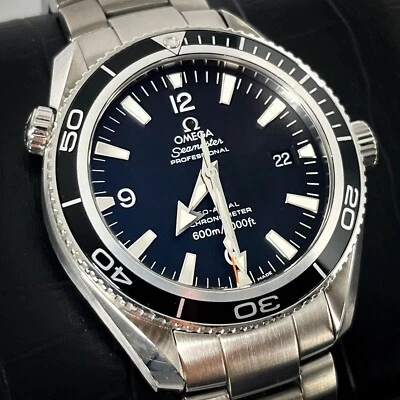Omega Seamaster Planet Ocean 42 mm 600 black Ref 2901.50.91 W/ Boxes Cards - Image 1 of 4