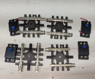 (4) Atlas O 6059 1 3/4" Uncoupling Track - Image 1 of 2