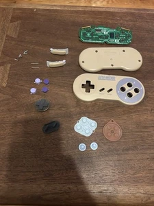 Super Nintendo SNES Controller Original OEM replacement Parts SHELL BUTTONS ETC - Picture 1 of 7