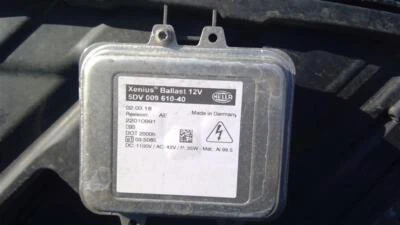 Used Right Headlight Assembly fits: 2019 Buick Envision xenon HID headlamps Righ - Image 1 of 4