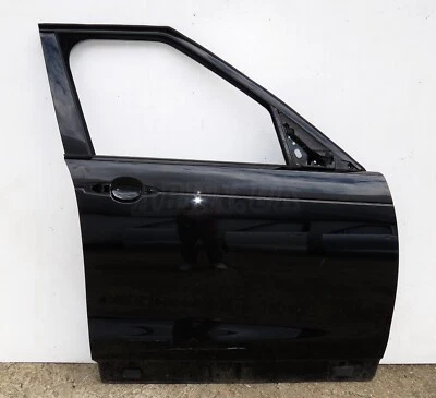 Panel de puerta desnudo lateral derecho Land Rover Discovery 5 L462 O/S Santorini negro Foto 1 de 4