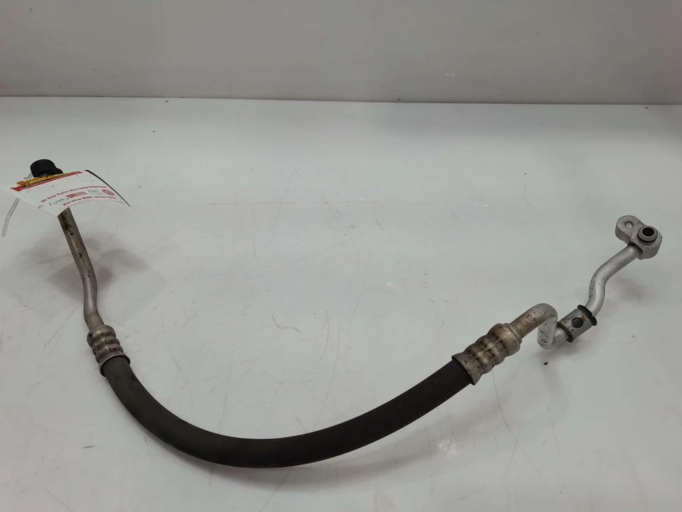 Manguera de succión de aire acondicionado Honda Odyssey 2011-2017 OEM 80311TK8A01 Foto 1 de 4