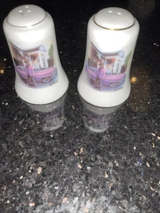 GRACELAND ELVIS Salt & Pepper Shakers Rock and Roll Music Home Of Elvis Presley - Picture 1 of 3
