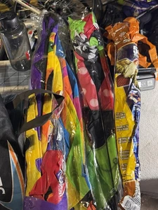 Kitty Hawk Drachen, Regenbogen Doppeldecker Drachen - Bild 1 von 8