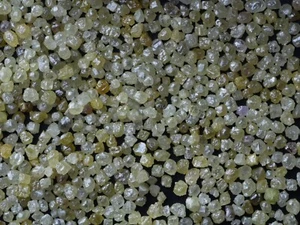 1.00 CT 25PCS Loose Yellowish Mix Diamond Uncut Rough Diamond Approx 2 mm - Picture 1 of 10