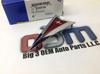 2008 2009 Pontiac G8 Front Bumper Chrome / Red Arrowhead Emblem new OEM 92205700 - Image 1 of 2
