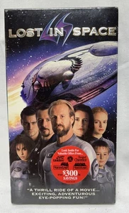 Lost in Space (VHS, 1998) Sci-Fi Space Adventure Brand New Sealed  W/Watermarks - Foto 1 di 7