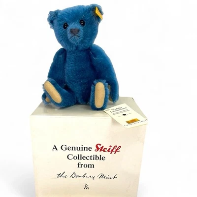 2003 Steiff 亮蓝色 8 英寸关节泰迪熊“Elliot”Danbury 完好 #666827 — 第 1/4 张图片