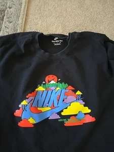 Nike Shirt Men's XL Short Sleeve Logo Graphic (DX1047-010) Black - Picture 1 of 4