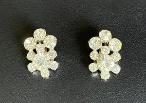 1950s Vintage Iridescent Glass Cabochon Clip-On Earrings Silvertone - Bild 1 von 3