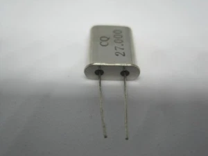 1pcs QUARTZ - CRISTAL 27.000Mhz 27MHZ CQ (HC49U) - Imagen 1 de 1