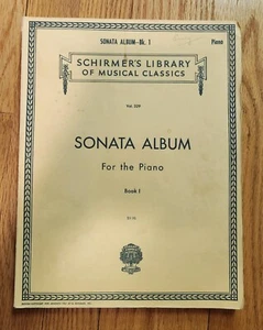Schirmer's Library of Musical Classics - Sonata Album - Book I - Picture 1 of 2