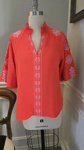 THML Top Women’s Sz L V-Neck Embroidered Puff Sleeve Top; Floral Pink on orange - Picture 1 of 5