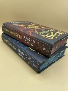 The Games Gods Play; The Things Gods Break Deluxe First edition Hardcovers - Imagen 1 de 19