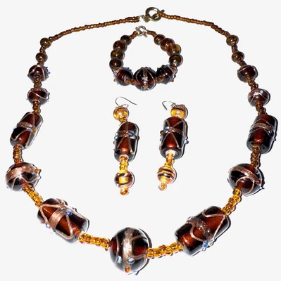 VINTAGE AMBER COLORED STUDIO ART GLASS NECKLACE EARRINGS BRACELET ARTISAN PARURE - Image 1 of 4