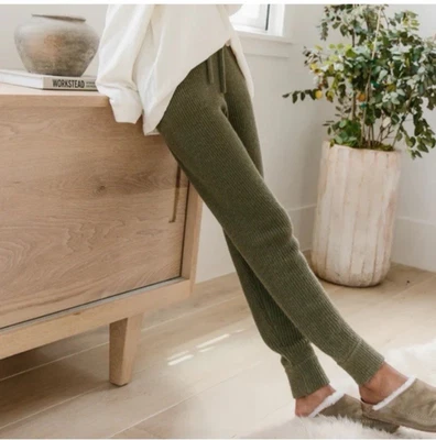 JENNI KAYNE FISHERMAN 运动衫 OLIVE 尺寸 小号 状况完好 — 第 1/4 张图片