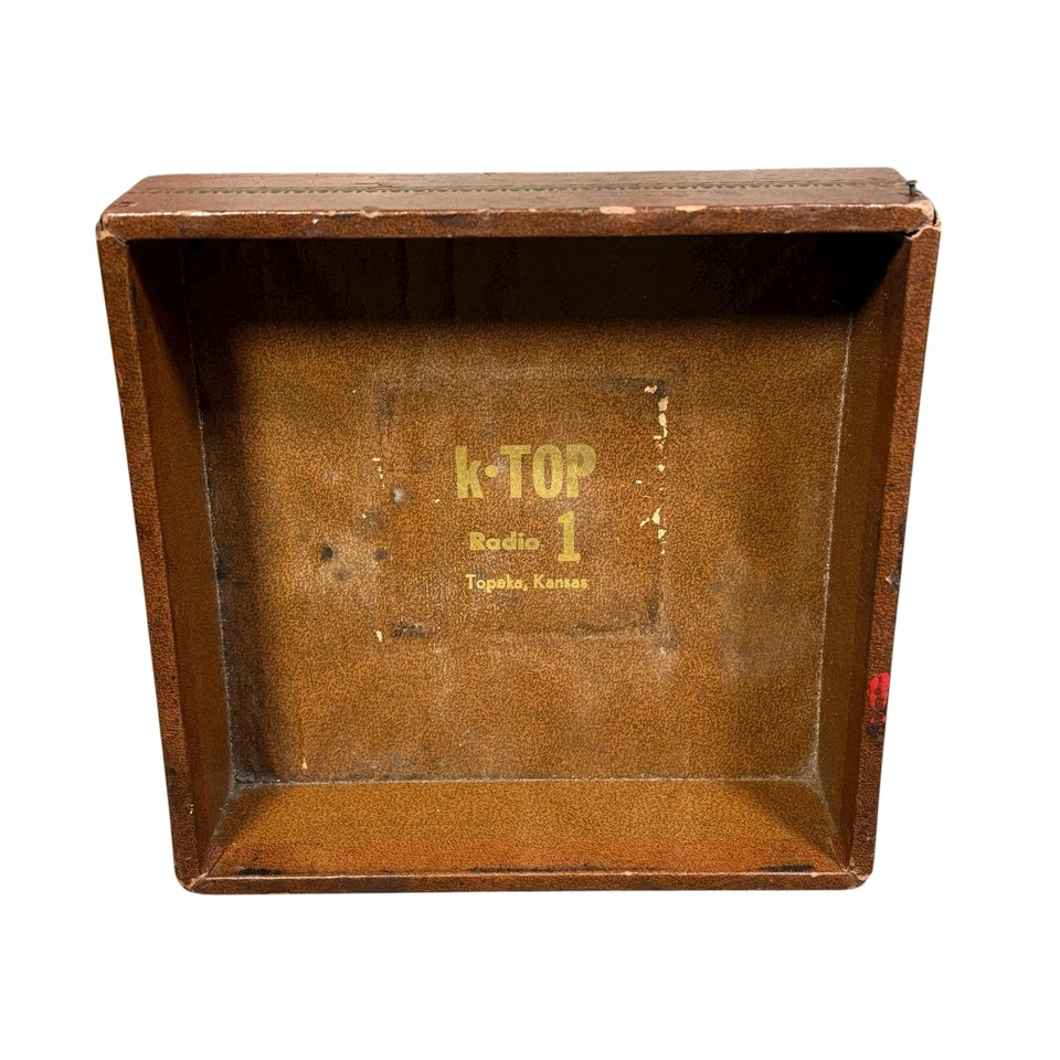 Carrito topedor de escritorio publicitario vintage radio 1 Topeka KS de cuero sintético Foto 1 de 4