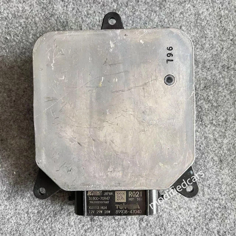89908-47040 R021 LED Control Module Headlight Unit for 2017 2018 2019 PRIUS - Image 1 of 3