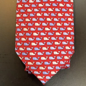 Vineyard Vines Traditional Whale Tie, NBW, Blue Whales On Red, Silk - Picture 1 of 7