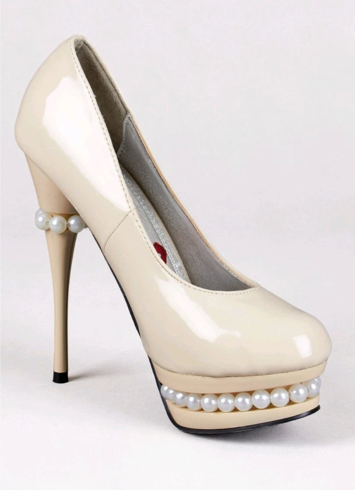 Red Kiss Pearl-ao  Patent Leather Platform Heels size 5.5 - Image 1 of 1